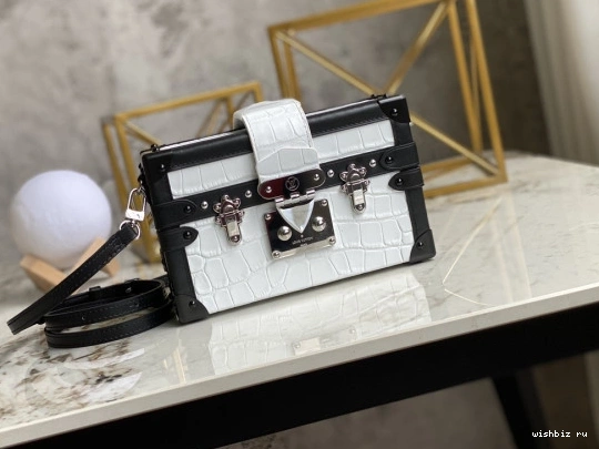 WIS PETITE LOUIS VUITTON MALLE 0205